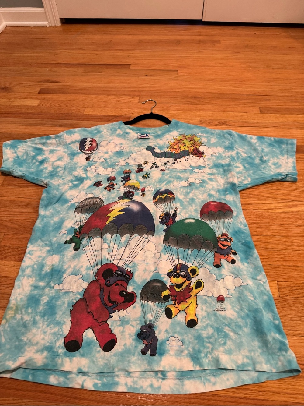 Vintage 1993 Grateful Dead Parachuting Bears Liquid Blue